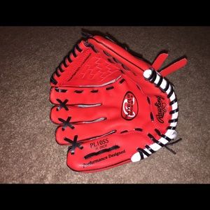 Left handed tball Rawlings glove